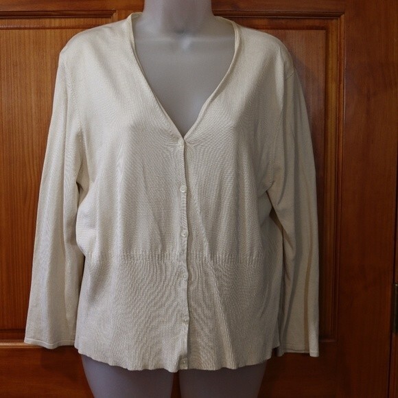Mark Shale Cream Silk-Linen Cardigan Set ML Feminine Delicate 2-Piece - Picture 2 of 13